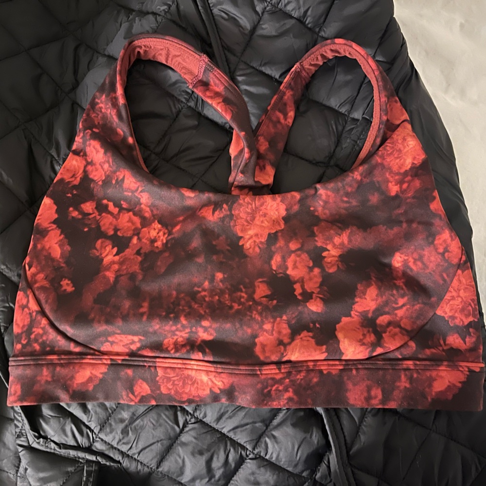 Athleta Ultimate Bra (A-C Cup) Size Medium